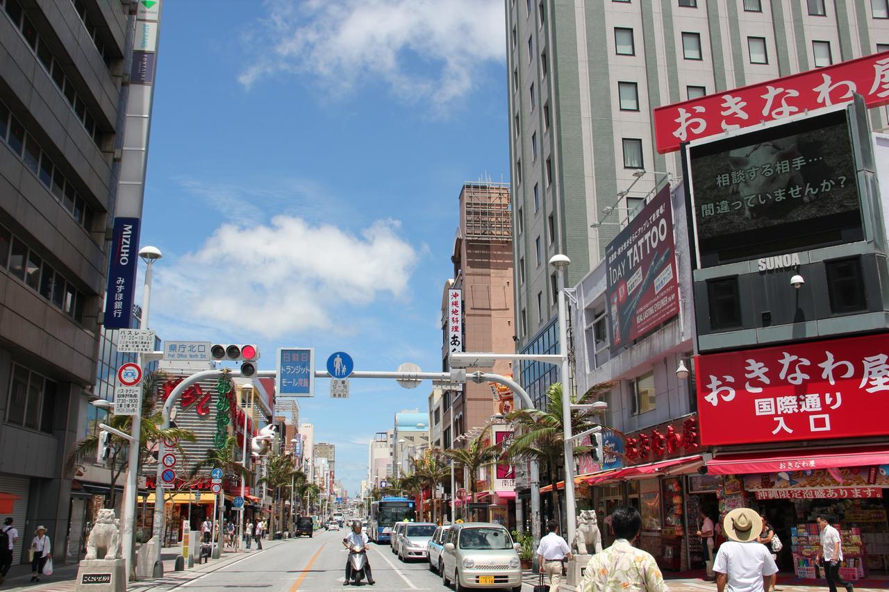 Okinawa Kariyushi Lch. Premium Hotel Naha Buitenkant foto